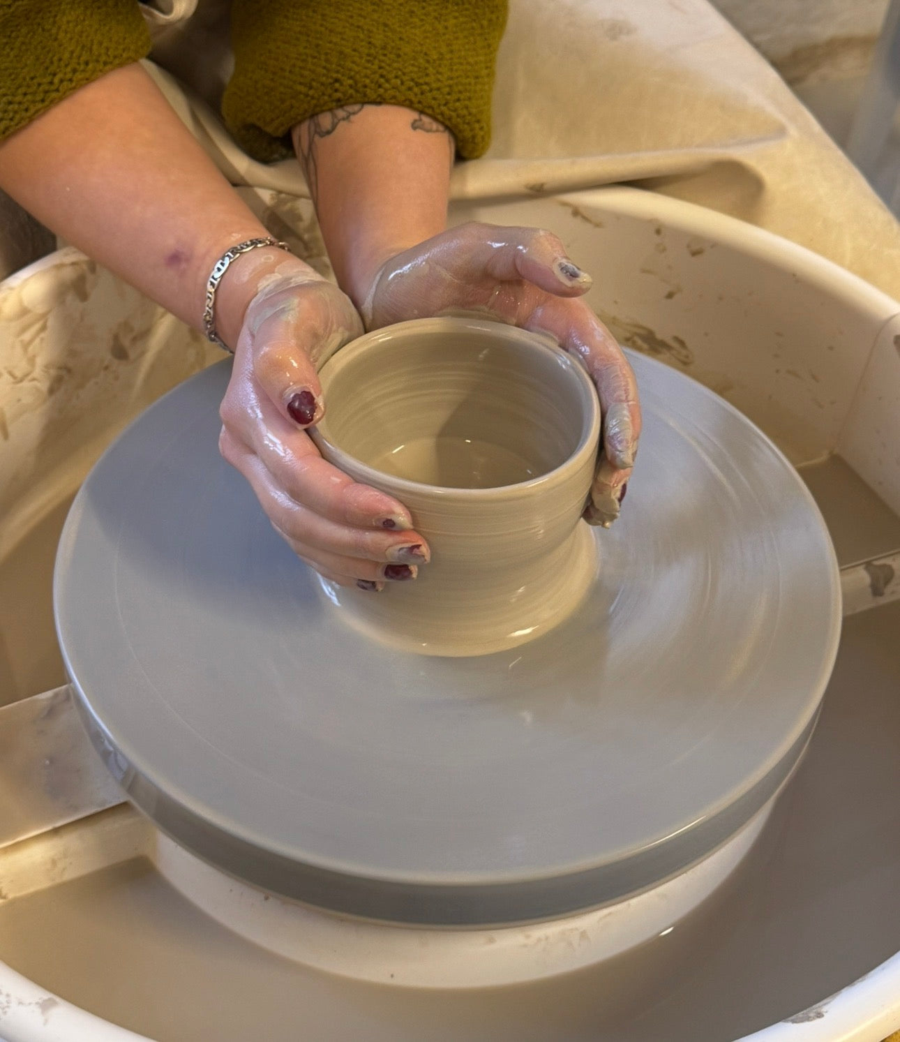 September/ October  2026 6 Weeks Wheel Throwing Beginner / improvers Course